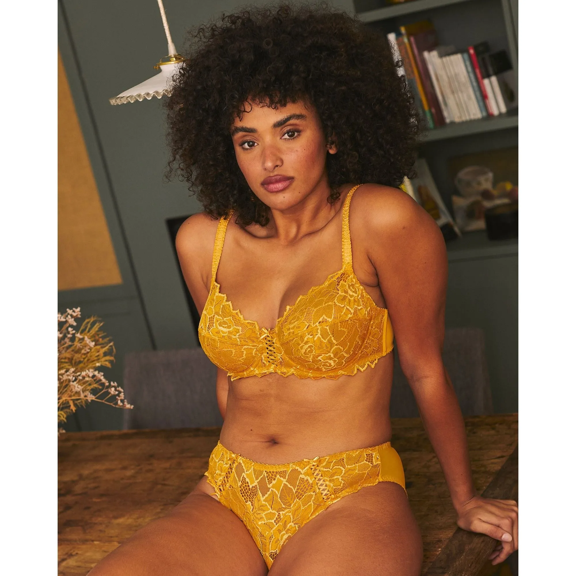 Arum Underwire Balconette Lace Bra
