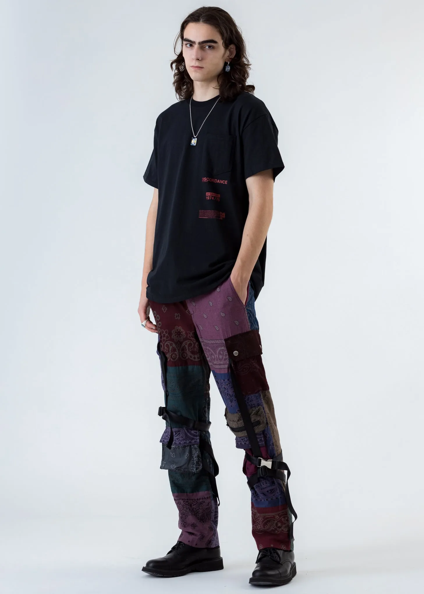 Black Bandana P Patch Print T-Shirt (Black P)