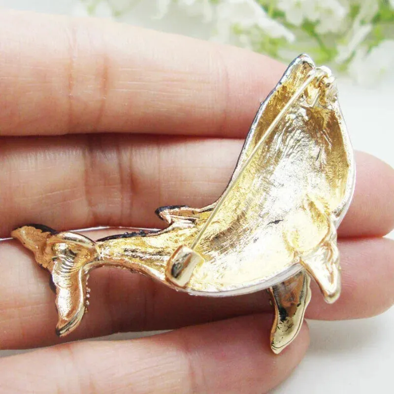 Cemile Lace Brooch Pin